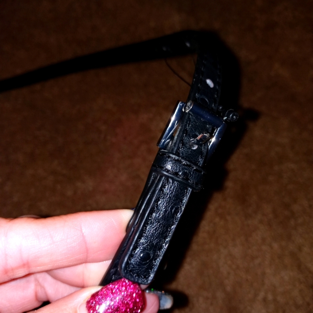 Dana Buchman zipper closure tote bag..